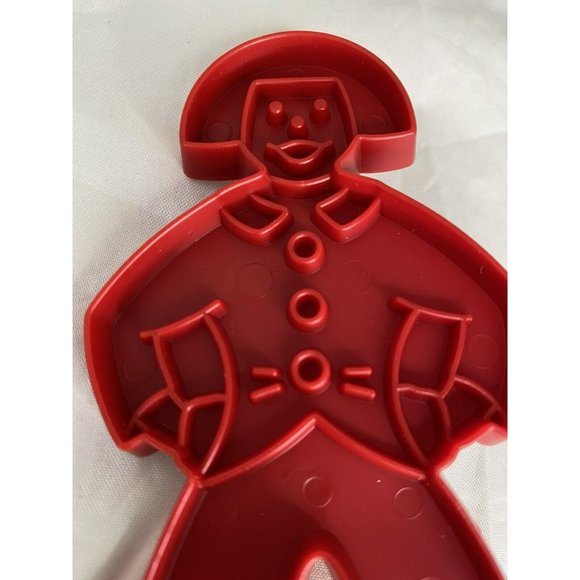 Tupperware Cookie Cutter VINTAGE Gingerbread boy Red Plastic 5" - Picture 2 of 6